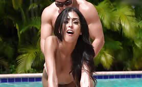 Tanned Latina Babe Sophia Leone Found Very Tough Motherfucker - Outdoor Sex Video