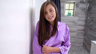 Slapping My Perv Teen Stepdaughter In The Bathroom 